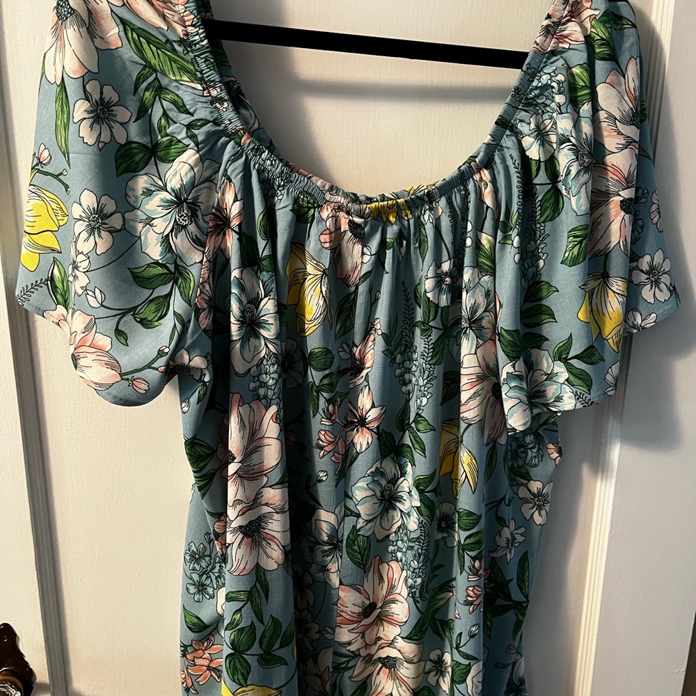 Torrid Flutter Short Sleeve Blouse - Picture 6 of 6